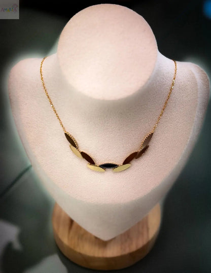 18K Yellow Gold Reversible Modern Polish and Satin Necklace
