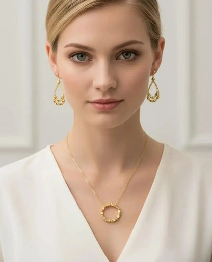 18k Yellow Gold Twisted double wire cubes & beads earrings.